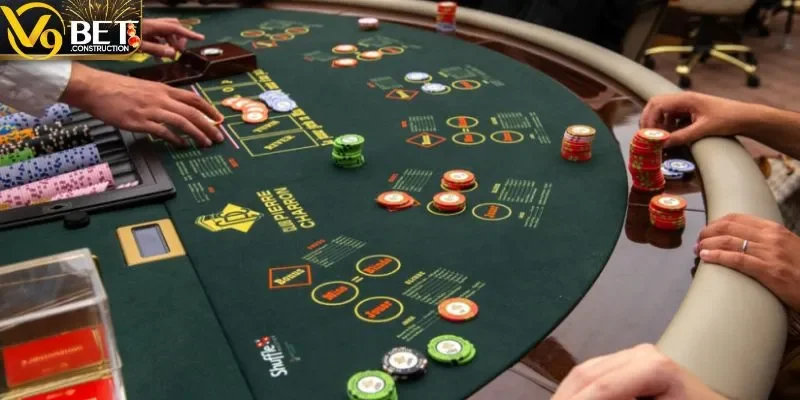 Poker Online V9bet – Trò Chơi Bài Trí Tuệ Dành Cho Người Bản Lĩnh Cần tính toán chiến thuật khi chơi Poker online tại V9bet